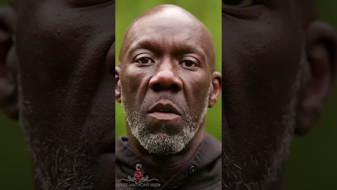 Mark-Anthony-Abel-Photography-Reggie-Advert-attachment